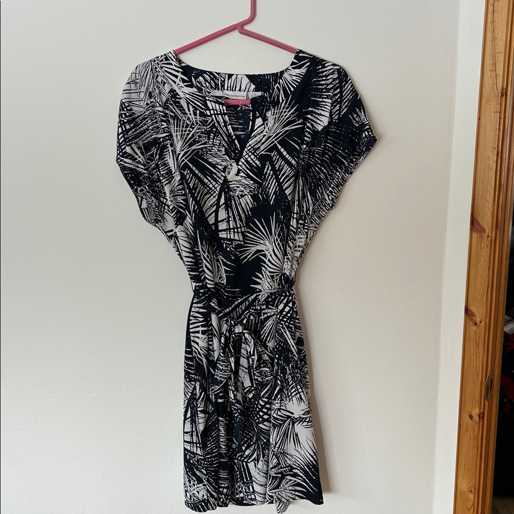 Liz Claiborne Monochrome Palm Pattern dress